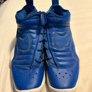 Nike Blue High-Top Athletic Shoes